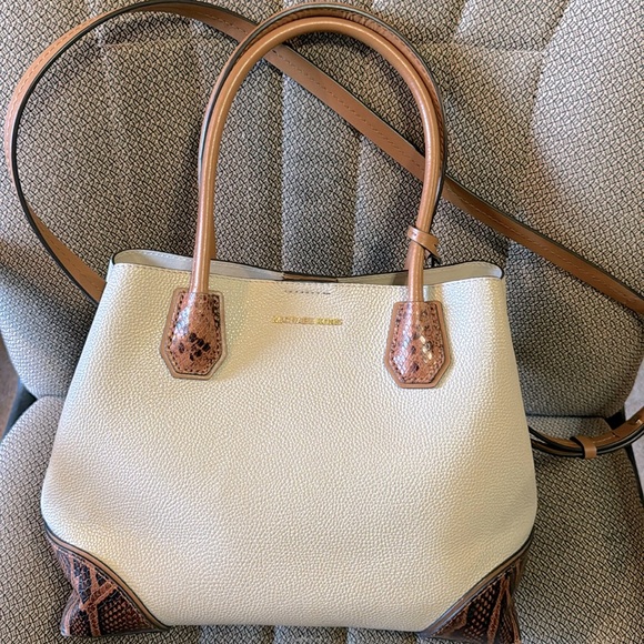 Michael Kors Collection Handbags - Michael Kors Satchel - Medium. Tan and brown.